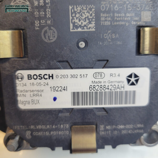 19-20 Jeep Cherokee adaptive speed control module sensor 68288429ah - Image 3