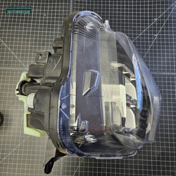 22-23 Hyundai Tucson driver quad led headlight / fog light  92101-cw - Image 3