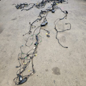 2006 Volkswagen Passat BPY 2.0T body bulkhead to interior wiring loom